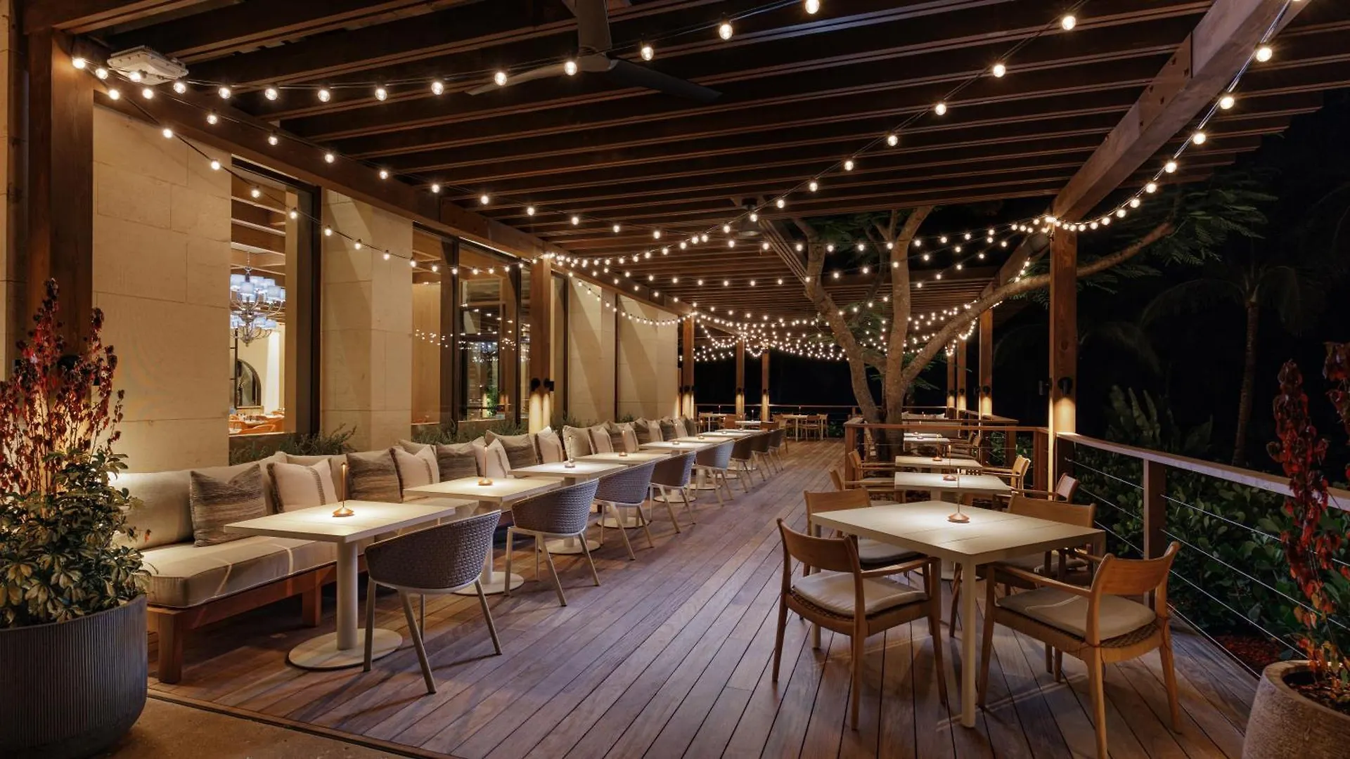 Resort The Royal At Atlantis Otel Creek Village