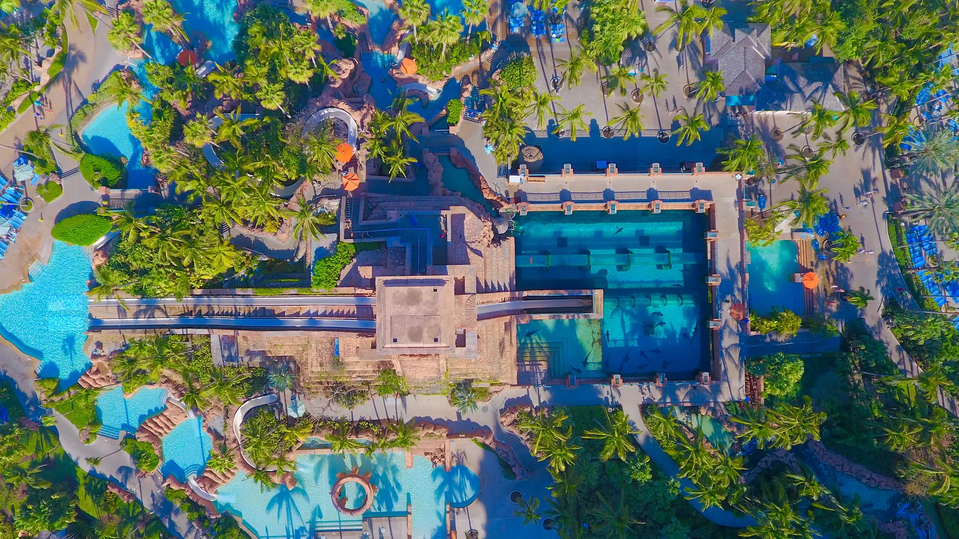 Отель The Royal At Atlantis Creek Village